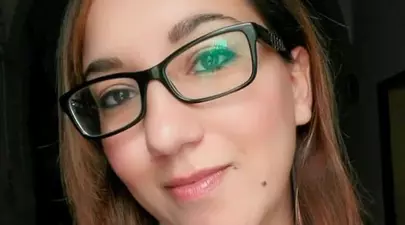 O româncă din Malta își caută părinții biologici. Ea a fost adoptată în urmă cu 17 ani