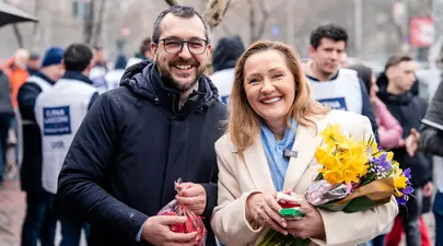 Elena Lasconi, criticată dur după ce i-a acuzat pe Nicușor Dan, Victor Ponta și Florian Coldea că s-au întâlnit în secret: „Ce mizerie și cât de disperată să fii ca să faci asta?”