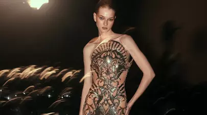 Ținute neinspirate de la Gala Met 2025. Megan Fox, Doja Cat și Lana Del Rey, printre aparițiile mai puțin reușite ale ediției din acest an